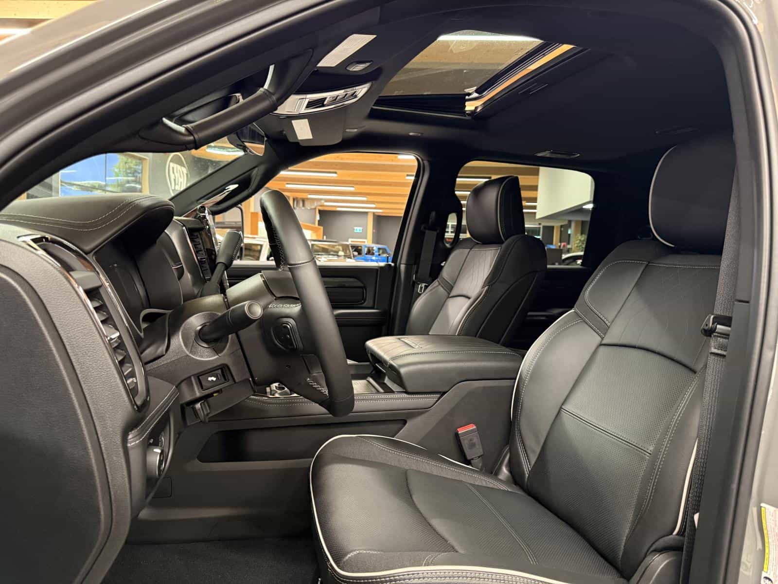 2026 RAM 2500 Limited - Image 10