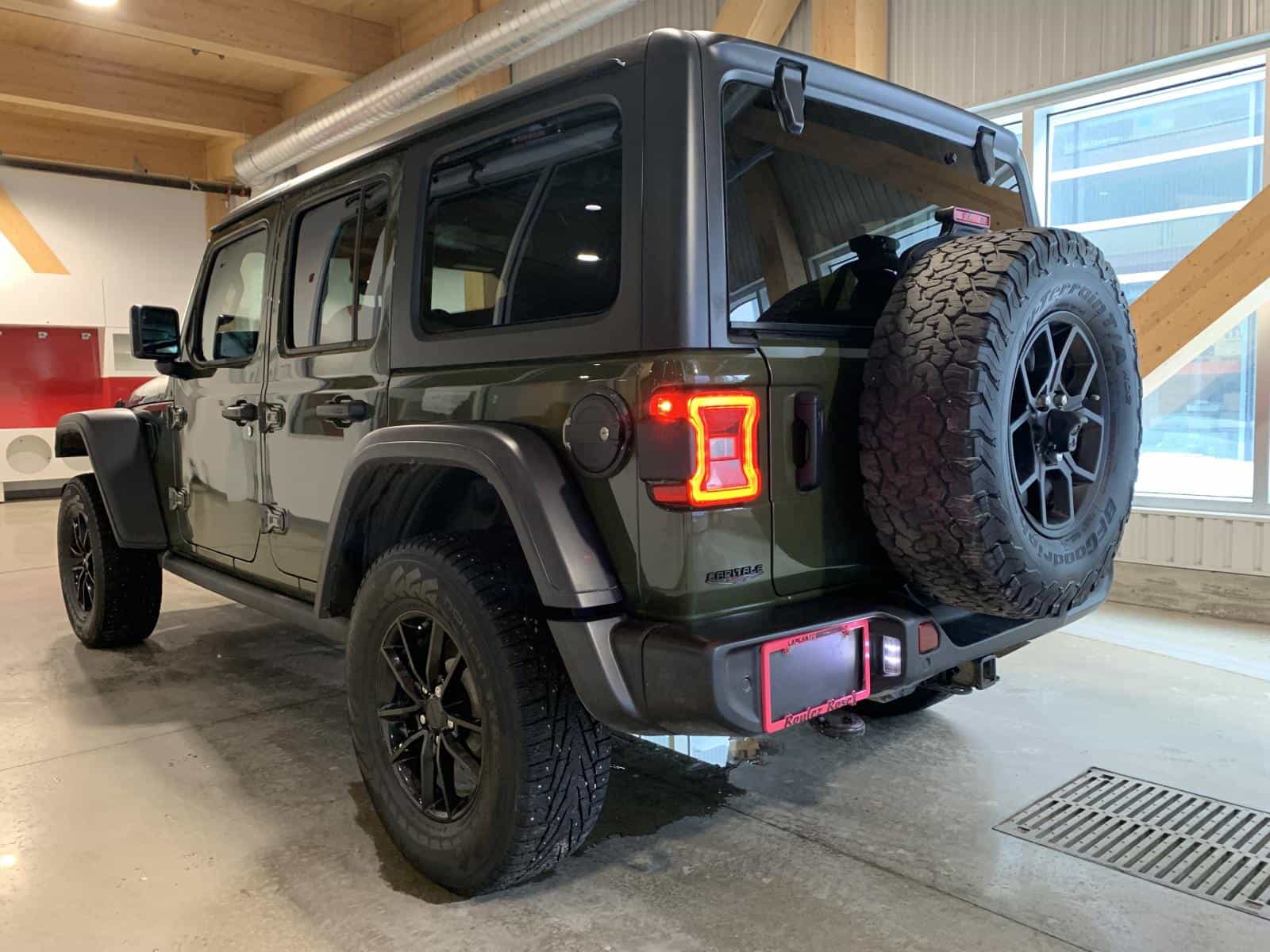 2024 Jeep Wrangler Willys - Image 2