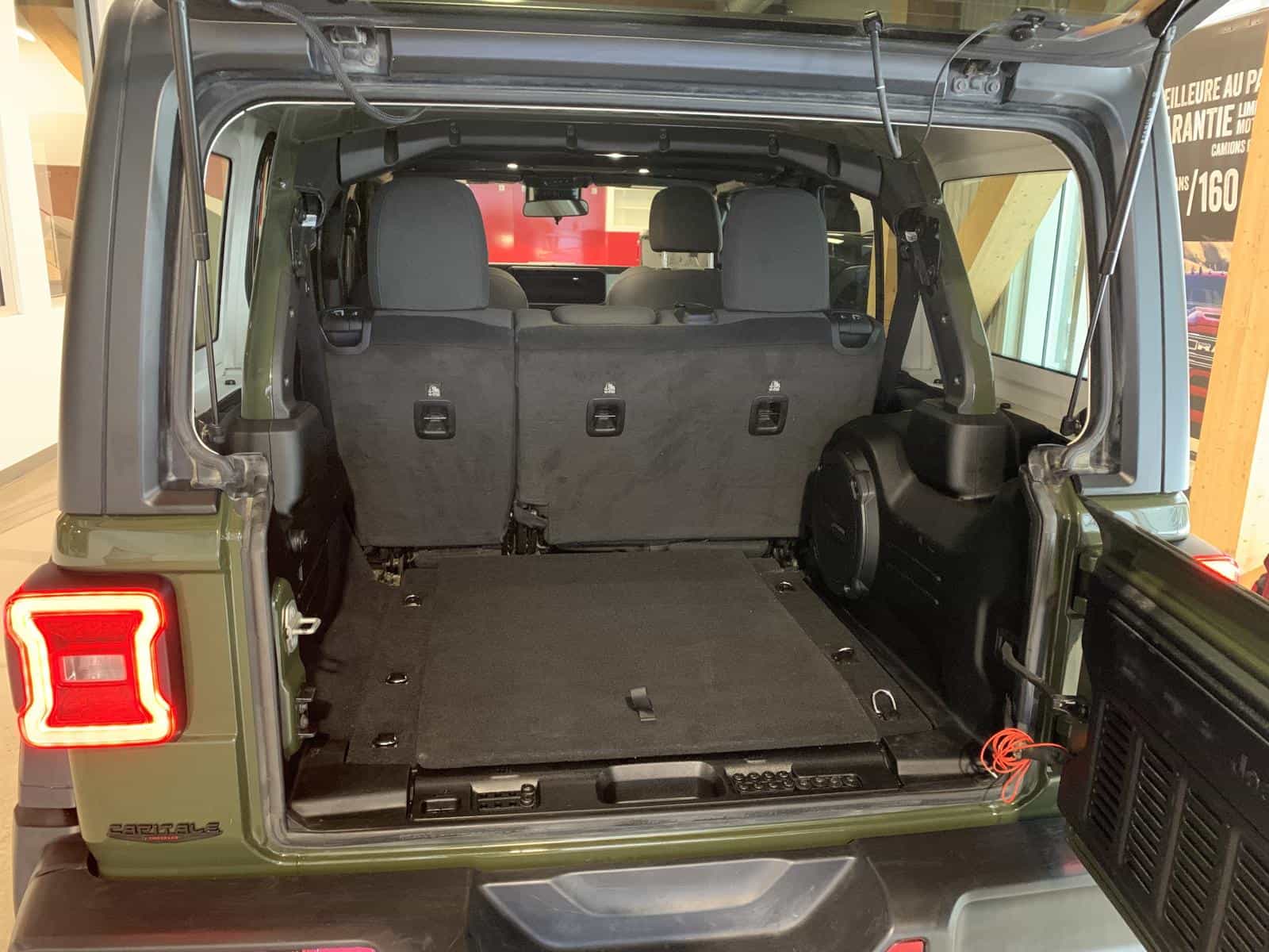 2024 Jeep Wrangler Willys - Image 9