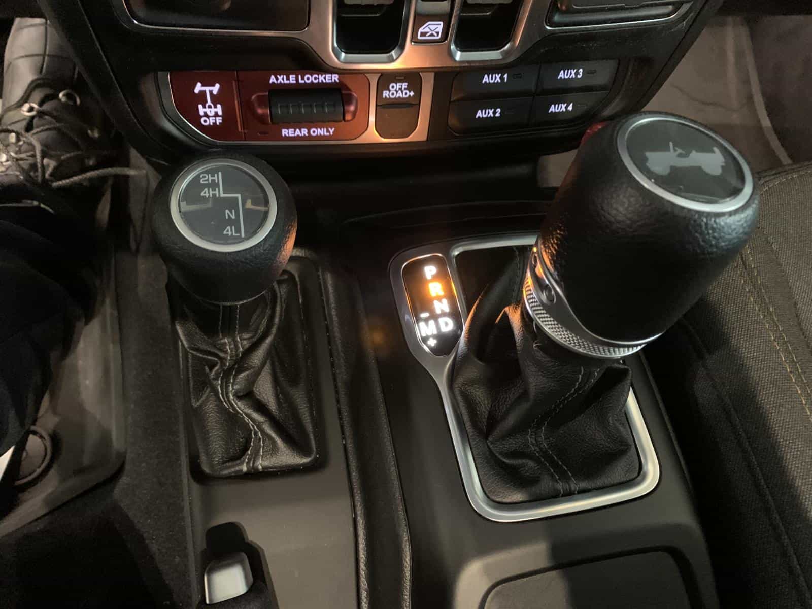 2024 Jeep Wrangler Willys - Image 16