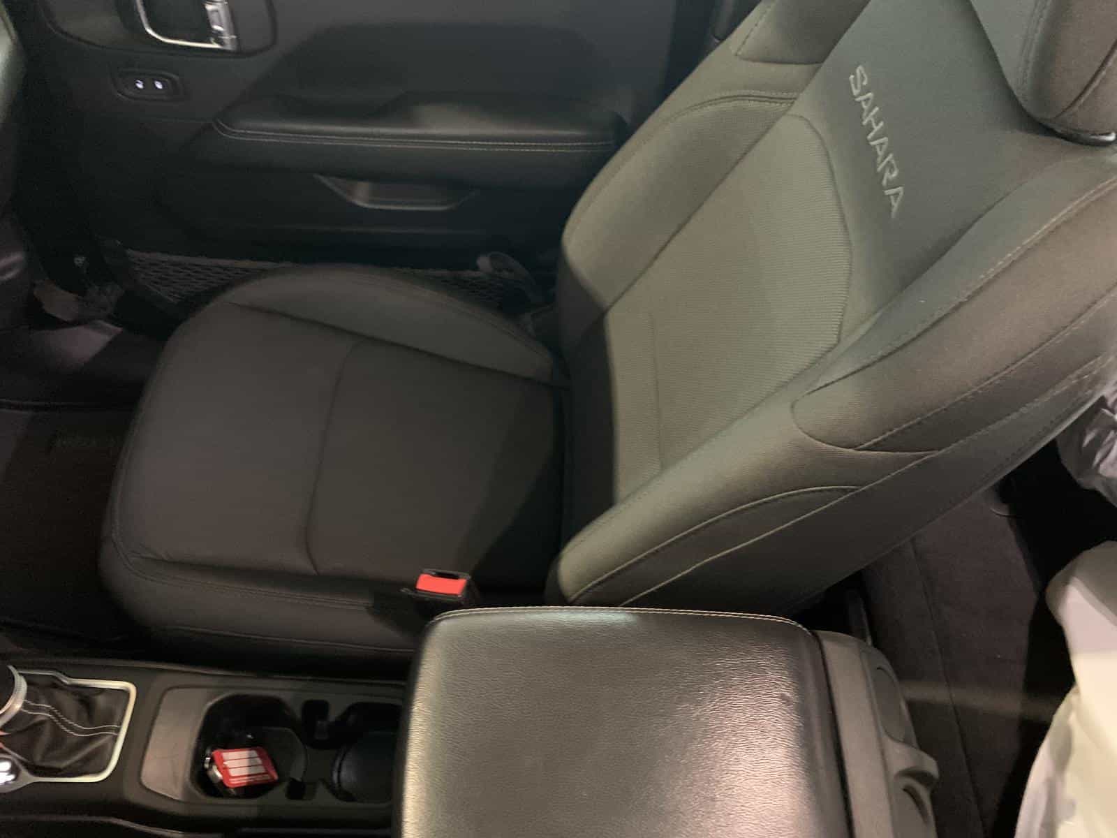 2021 Jeep Wrangler Unlimited Sahara - Image 20