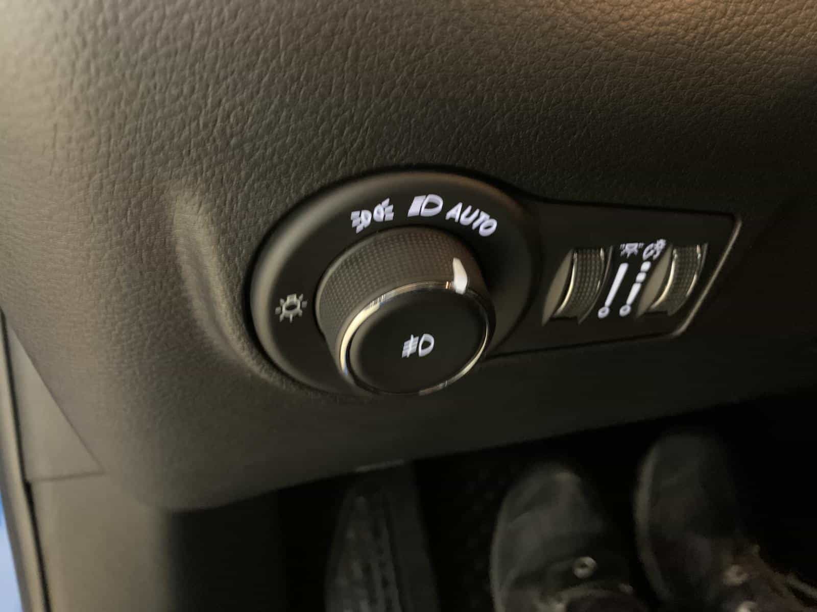 2023 Jeep Compass North - Image 22