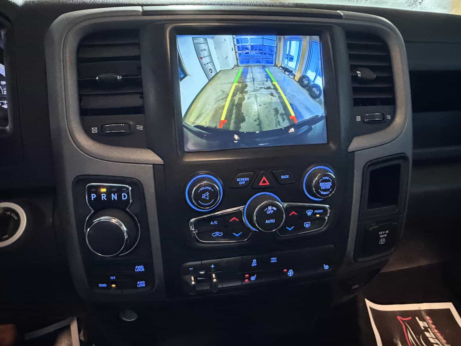 2021 RAM 1500 Class Express - Image 19