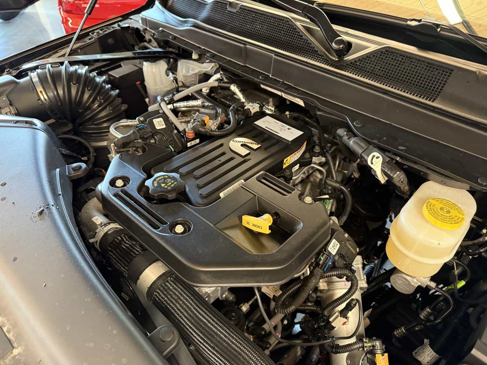 Image 17 RAM 2500 Limited 2026