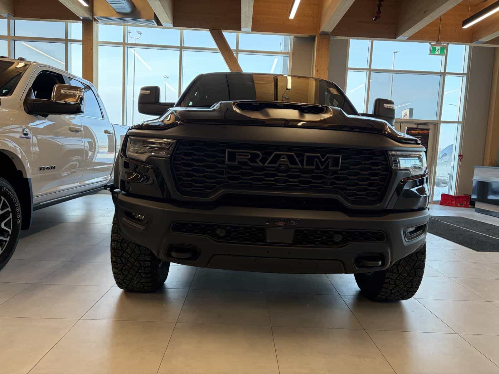 2025 RAM 1500 RHO - Image 5