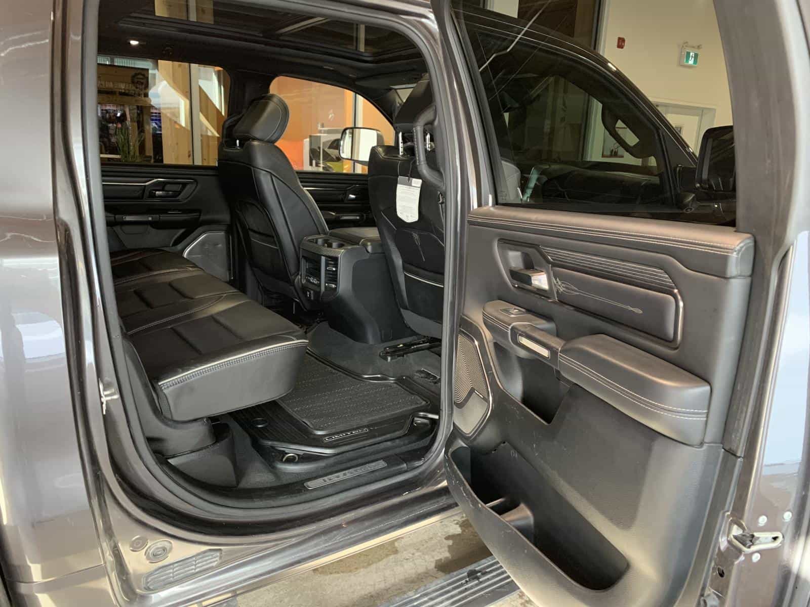 2021 RAM 1500 Limited - Image 9