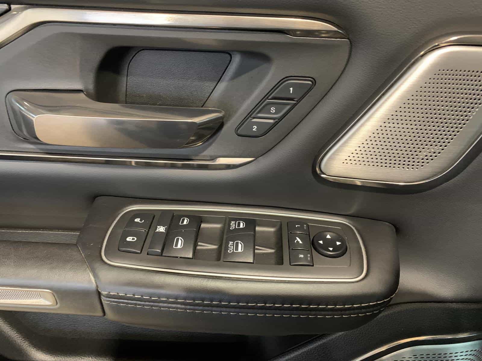 2021 RAM 1500 Limited - Image 19