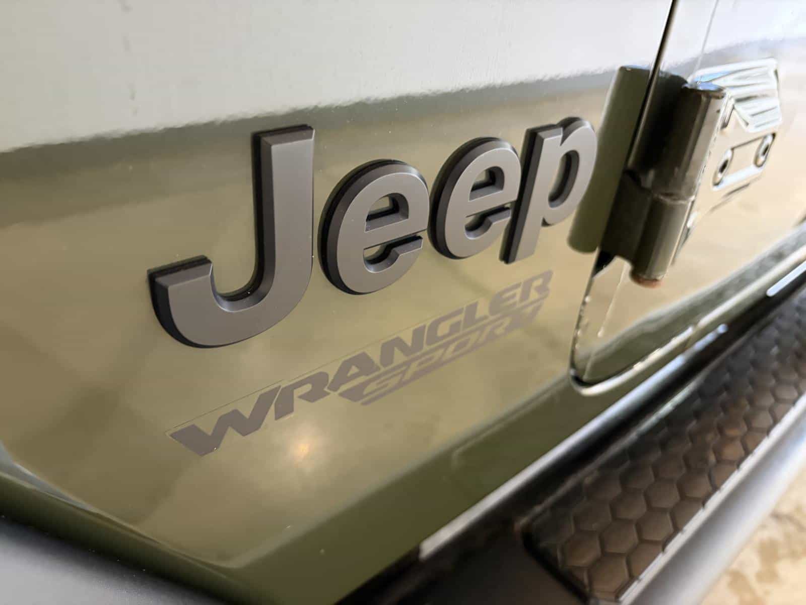 2021 Jeep Wrangler Sport - Image 9