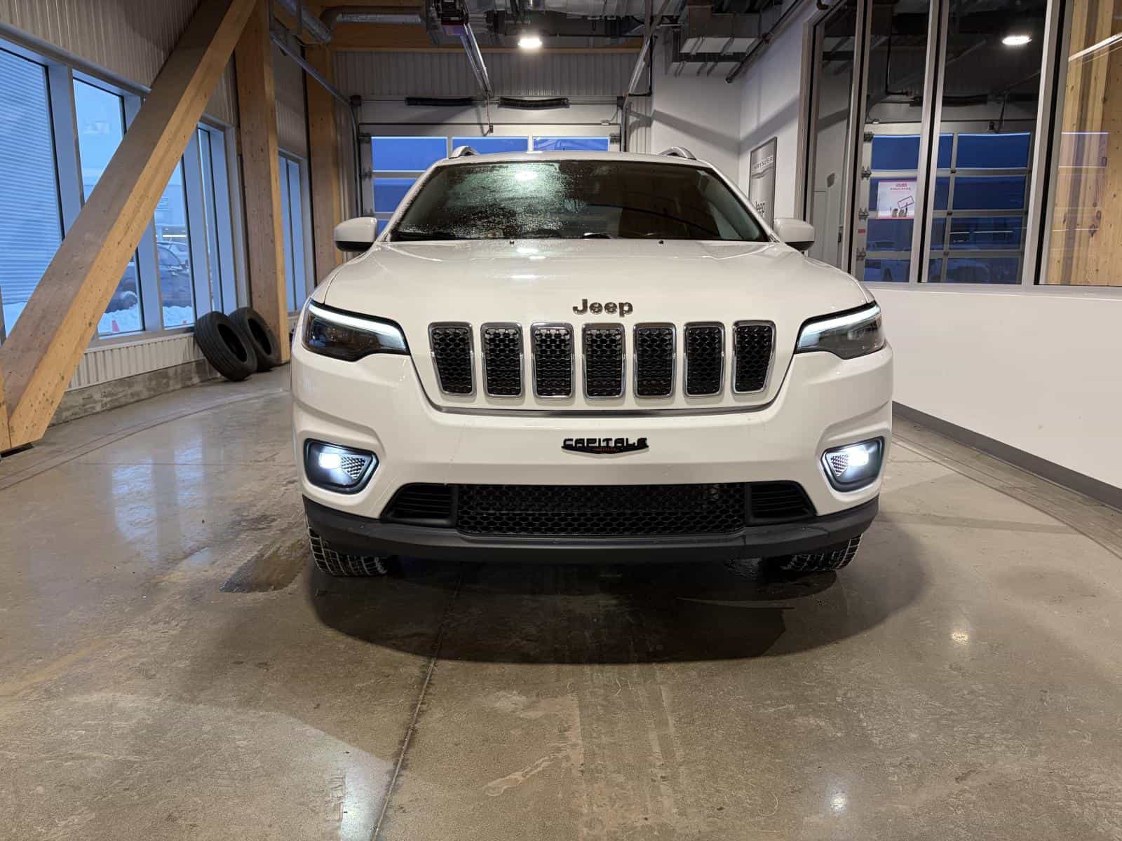 2019 Jeep Cherokee North - Image 1