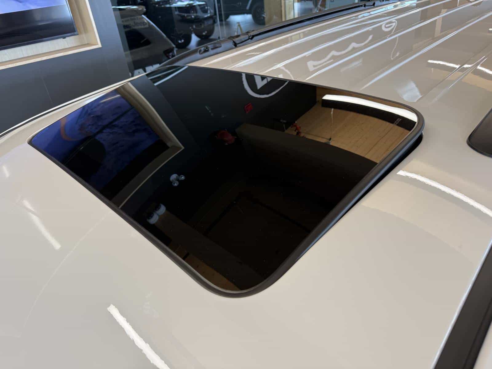 Image 2 Dodge Durango 2026