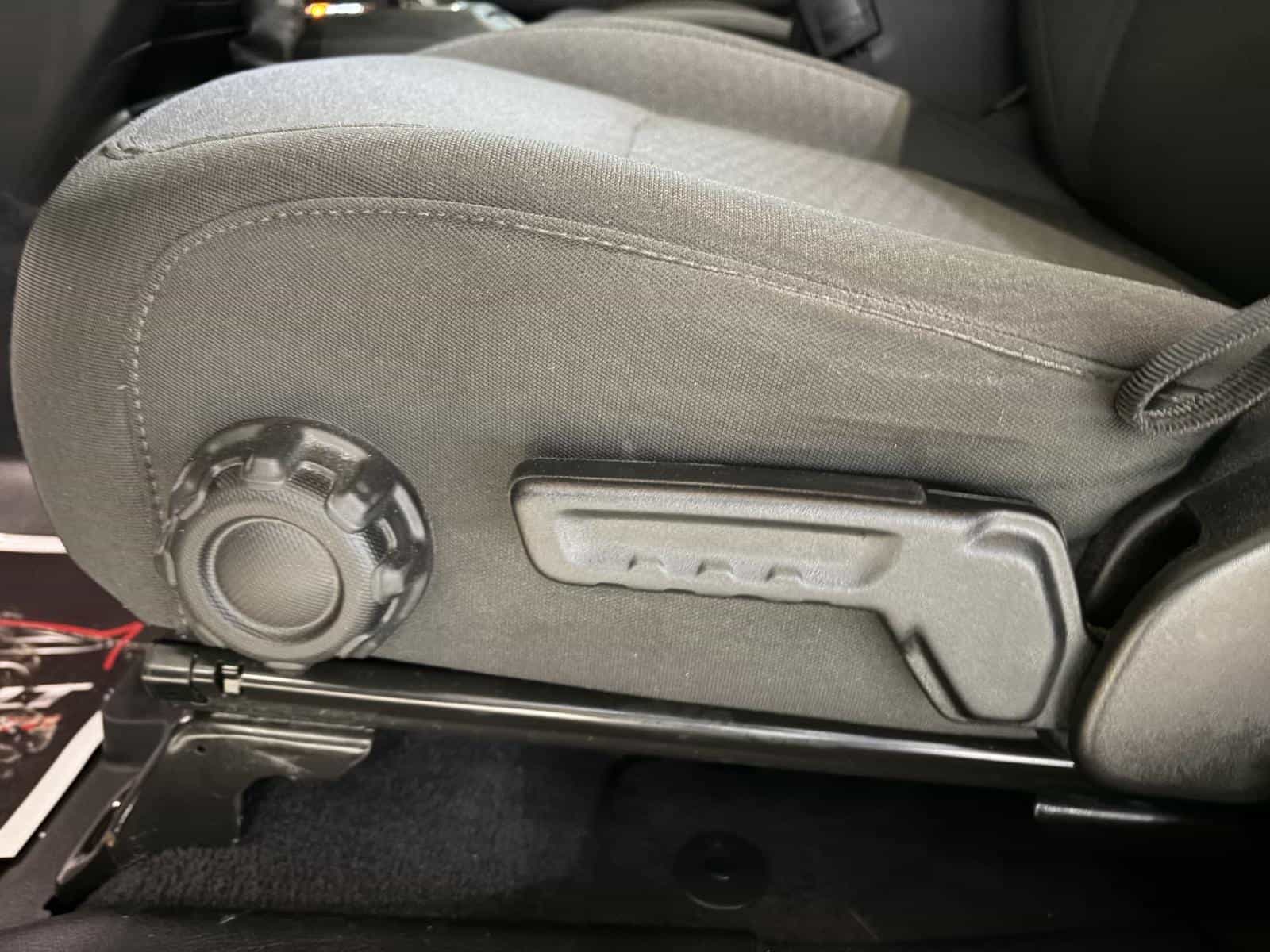 2023 Jeep Wrangler Sport Sport - Image 14