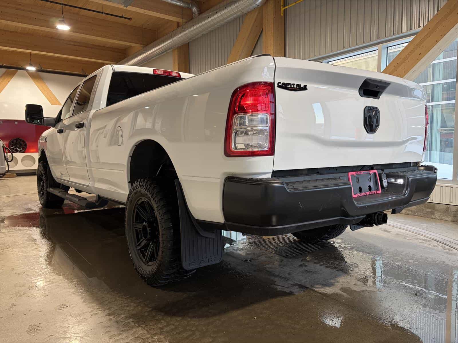 2023 RAM 2500 Tradesman - Image 2