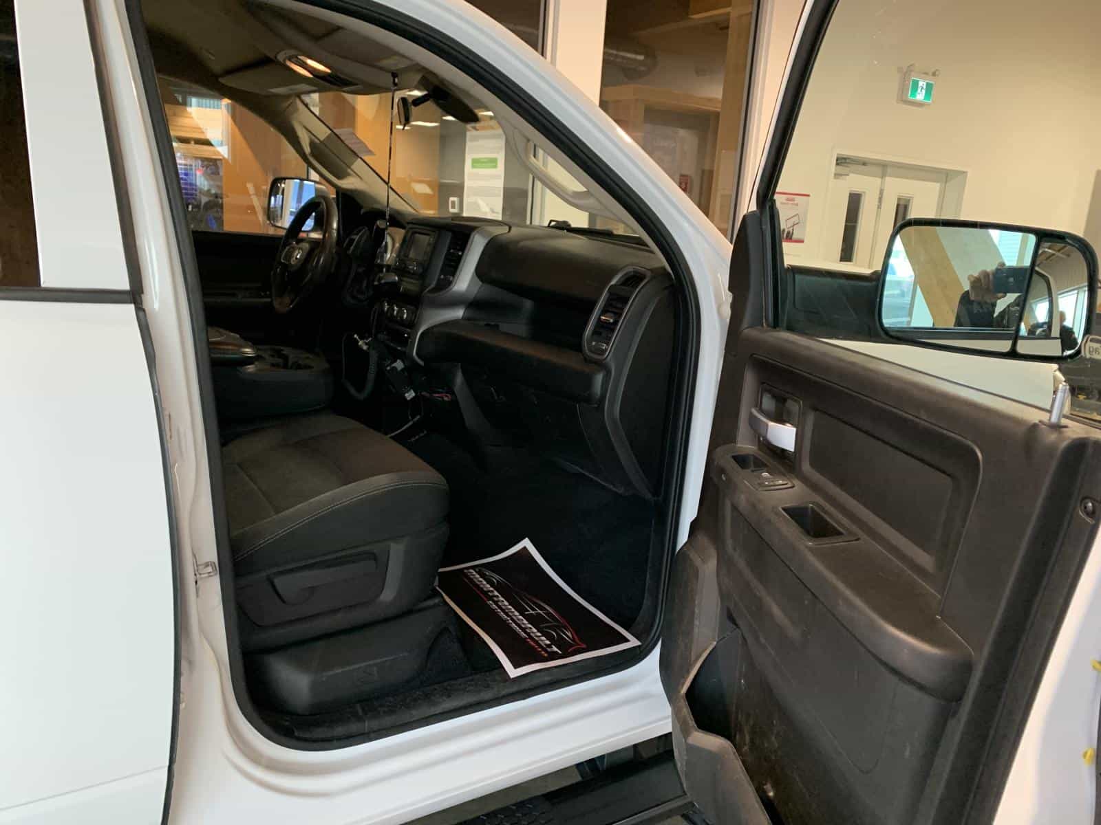 2019 RAM 3500 Tradesman - Image 9