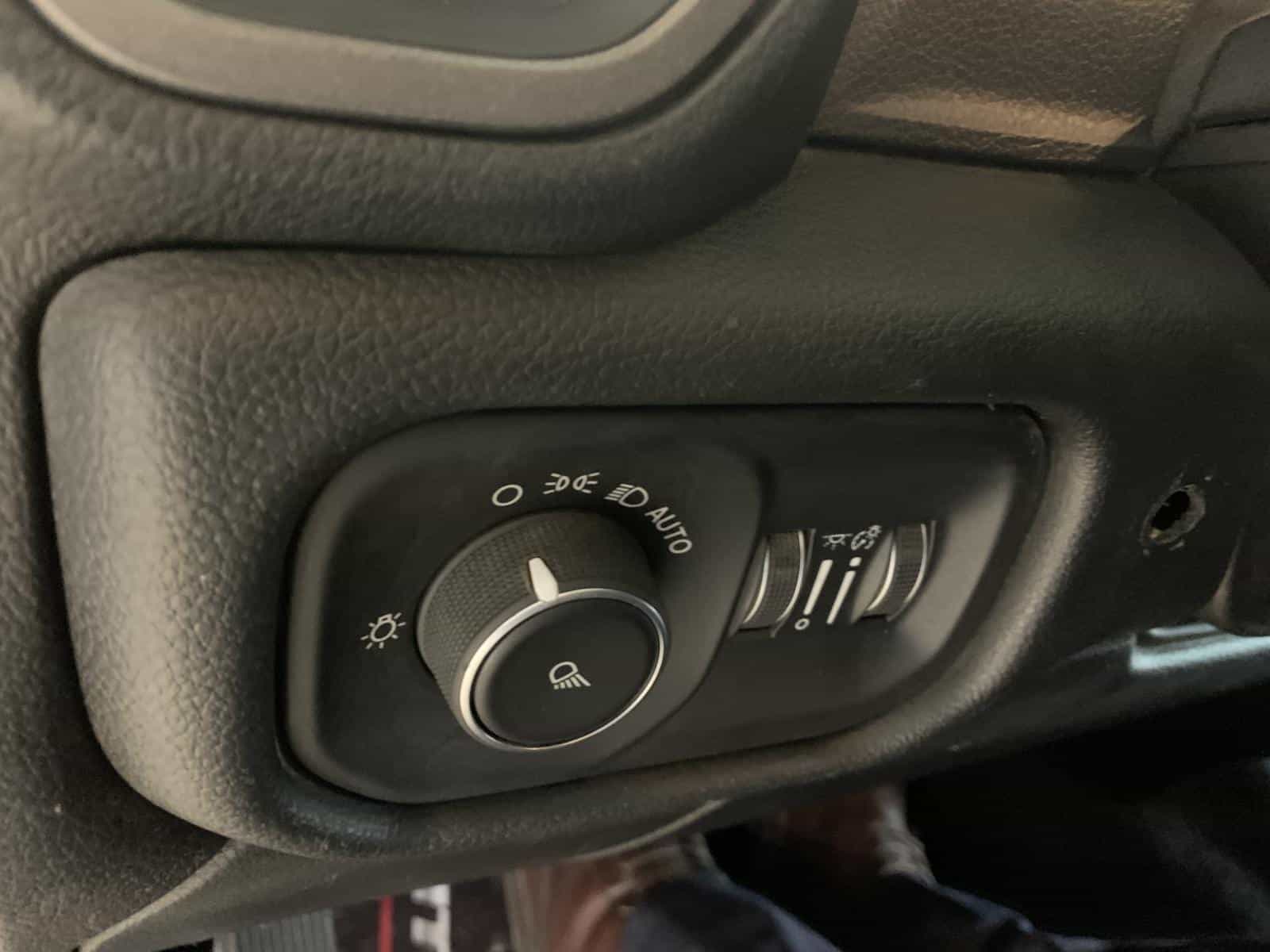 2019 RAM 3500 Tradesman - Image 21