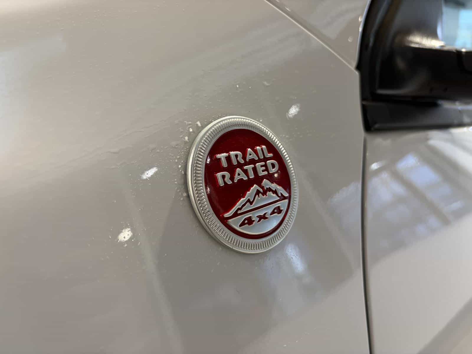 2022 Jeep CHEROKEE TRAILHAWK Trailhawk - Image 8