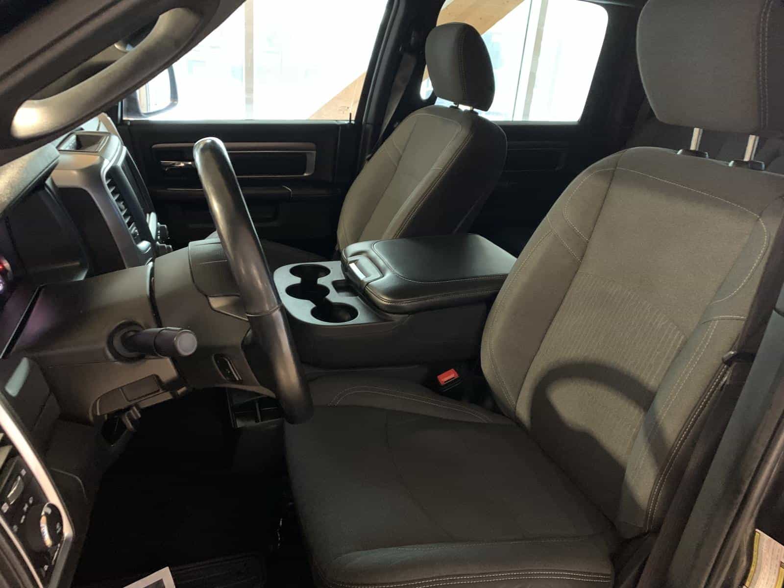 2023 RAM 1500 Classic Warlock - Image 12