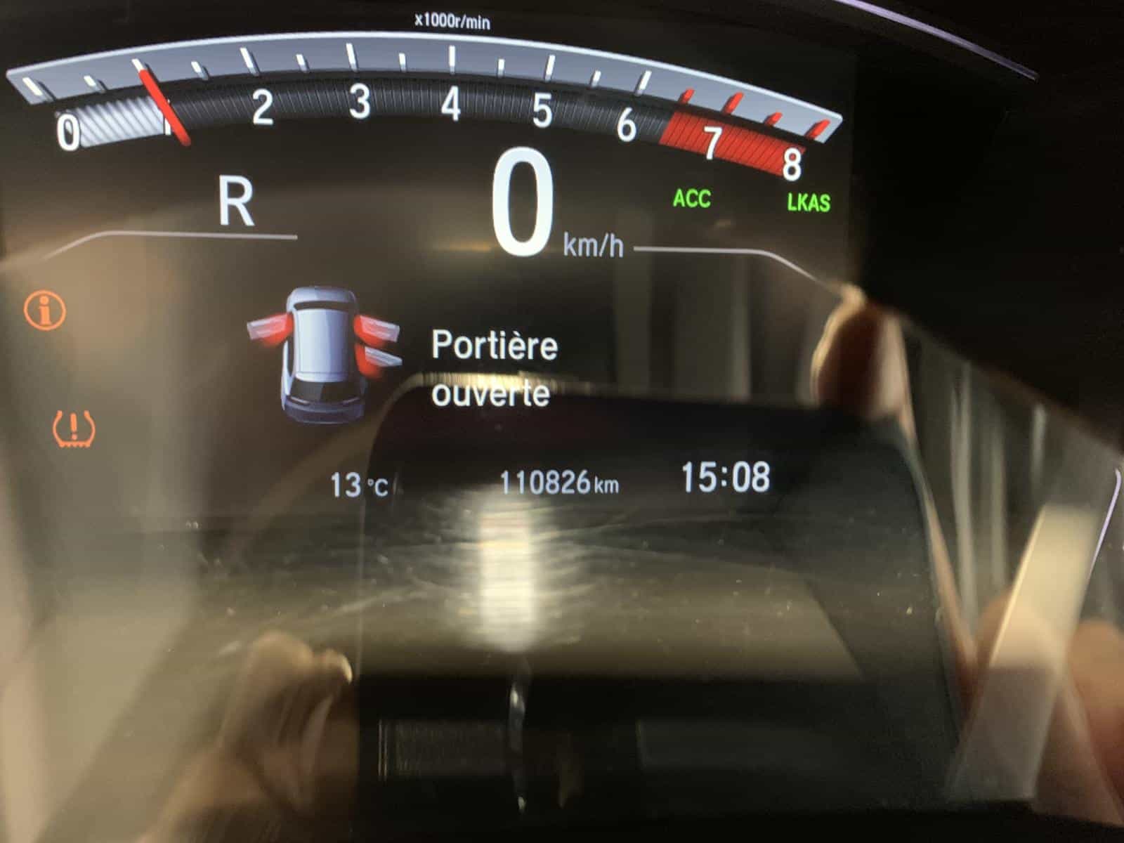 2017 Honda CR-V Touring - Image 15