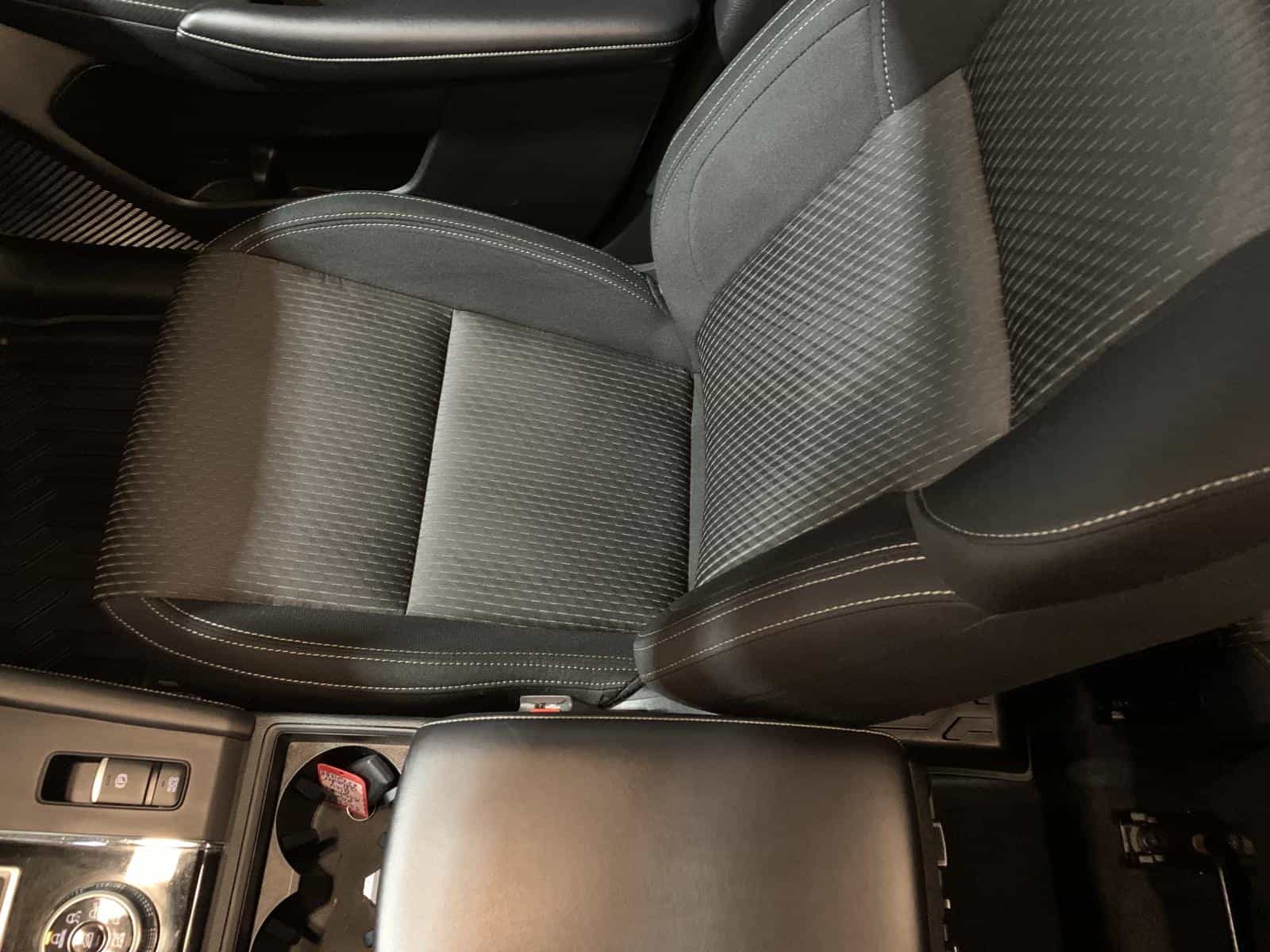 2024 Mitsubishi Outlander ES - Image 25