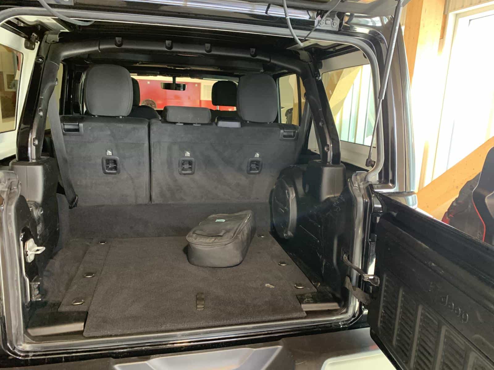 2021 Jeep Wrangler Ultd Rubicon 4XE - Image 10