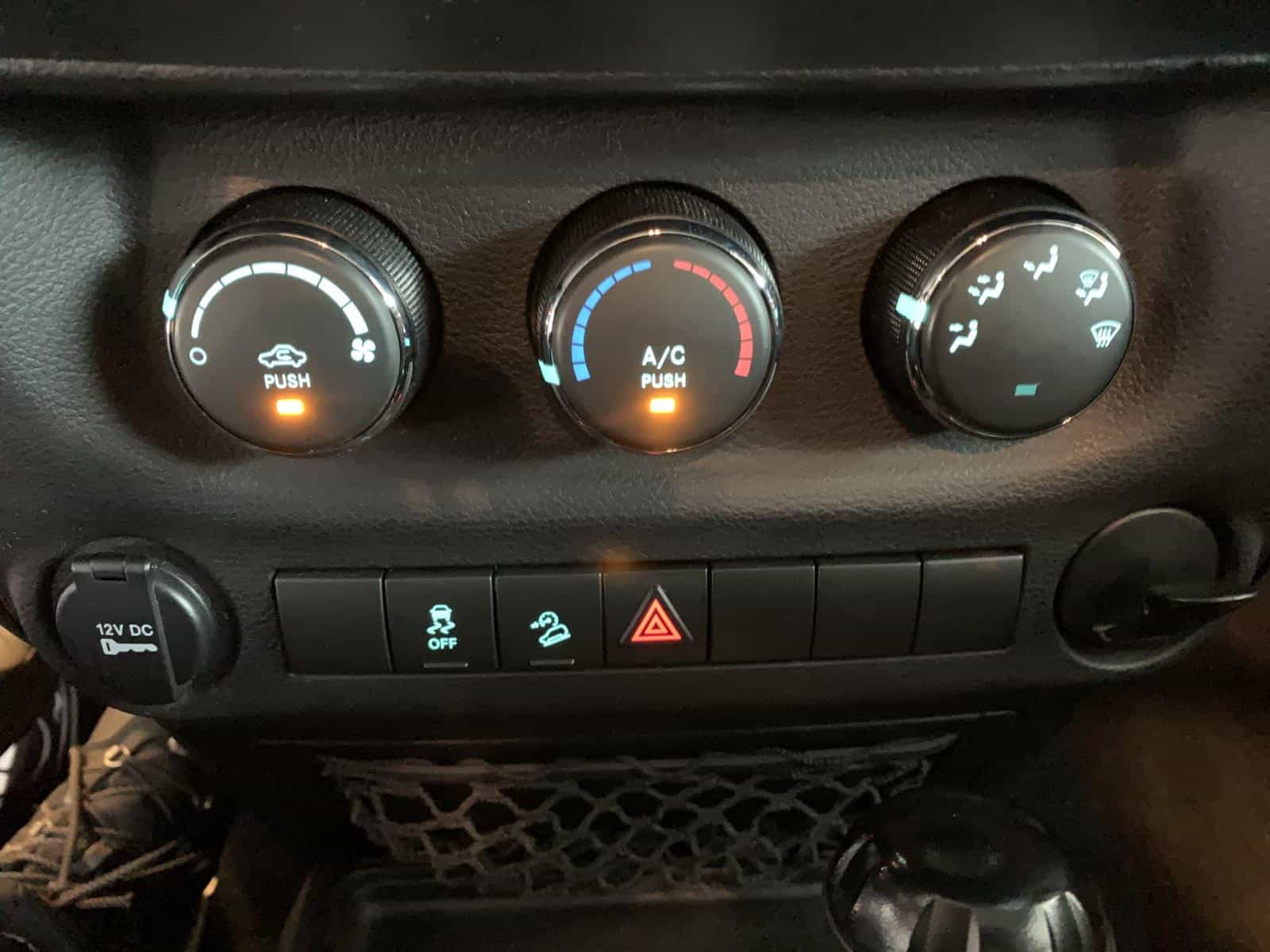 2017 Jeep Wrangler Sport Sport - Image 15