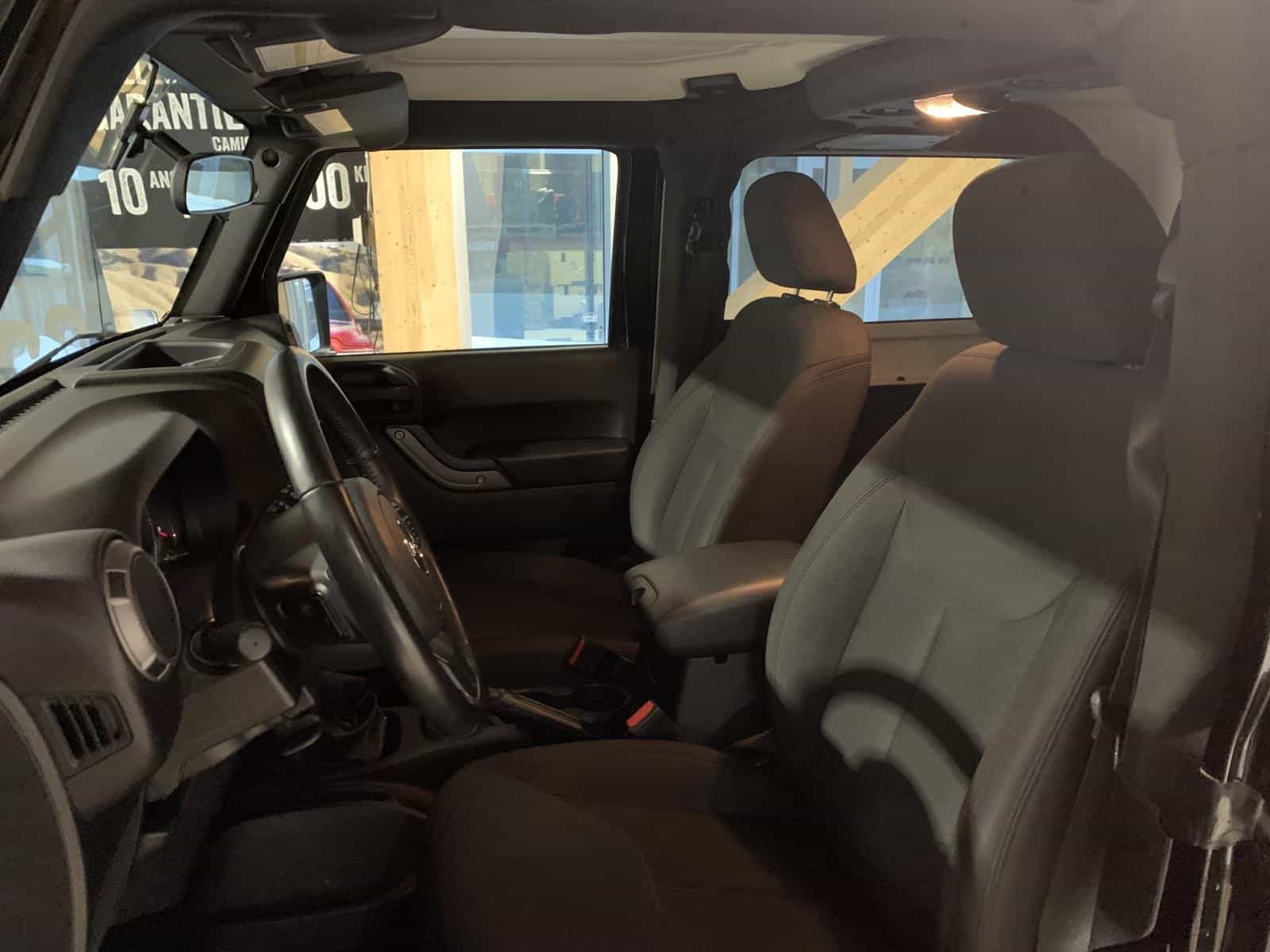 2018 Jeep Wrangler Sport - Image 10