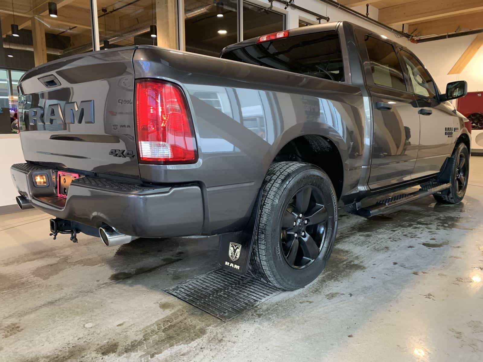 Image 5 RAM 1500 CLASSIC TRADESMAN/EX ST 2020