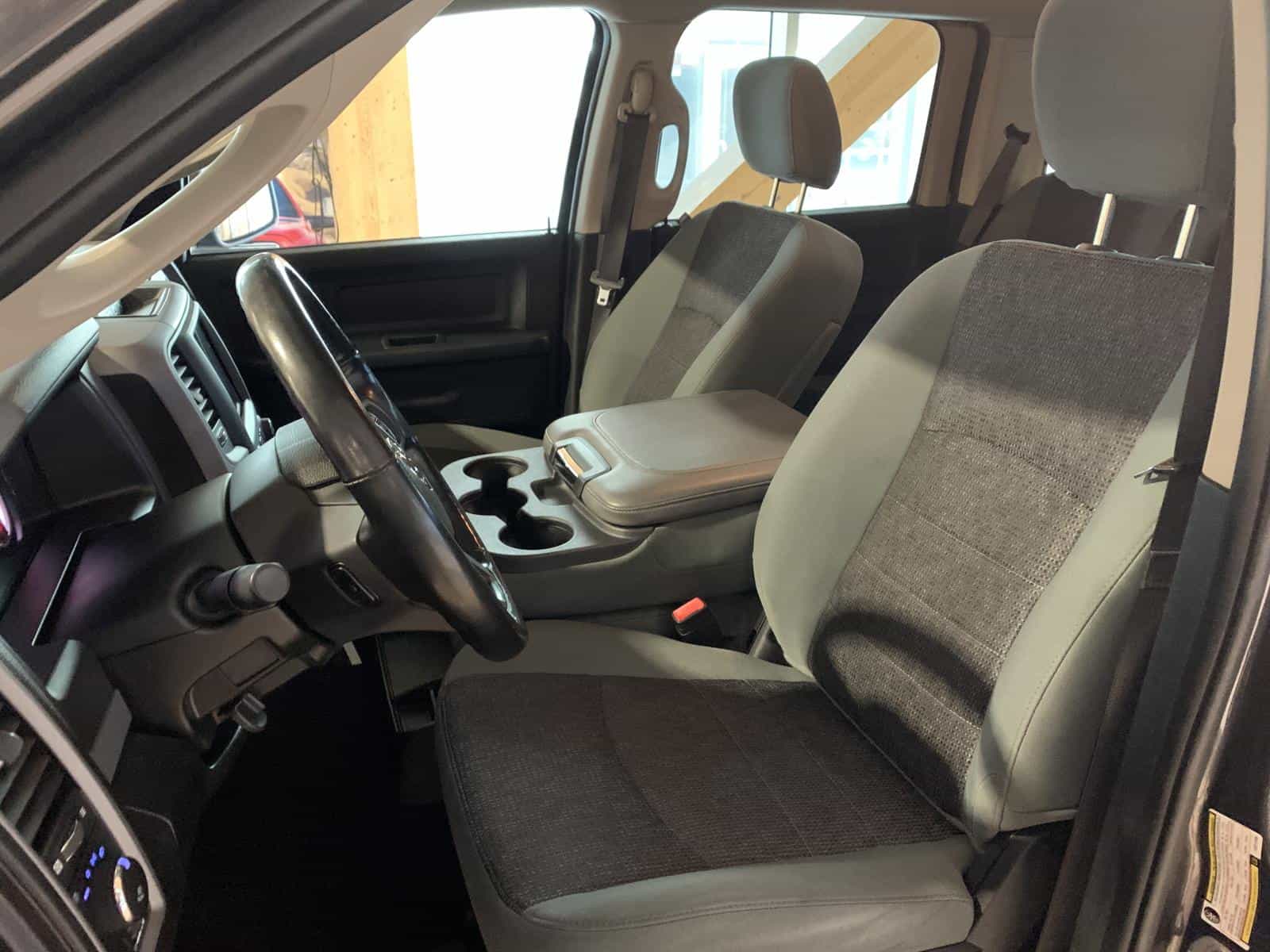 Image 12 RAM 1500 CLASSIC TRADESMAN/EX ST 2020