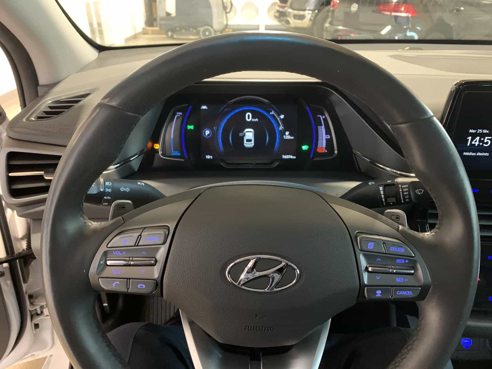 2021 Hyundai Ioniq Preferred - Image 13