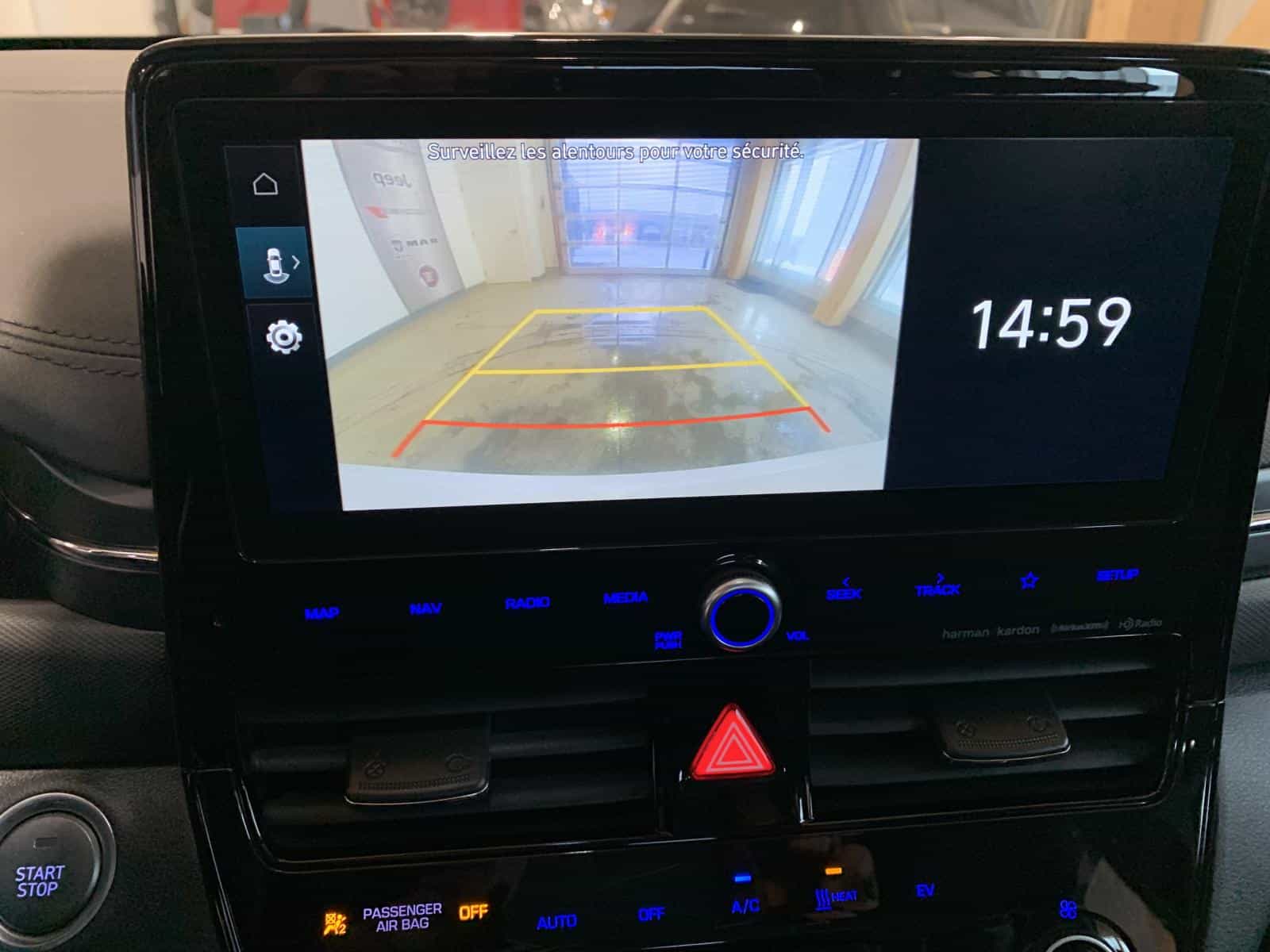 2021 Hyundai Ioniq Preferred - Image 15