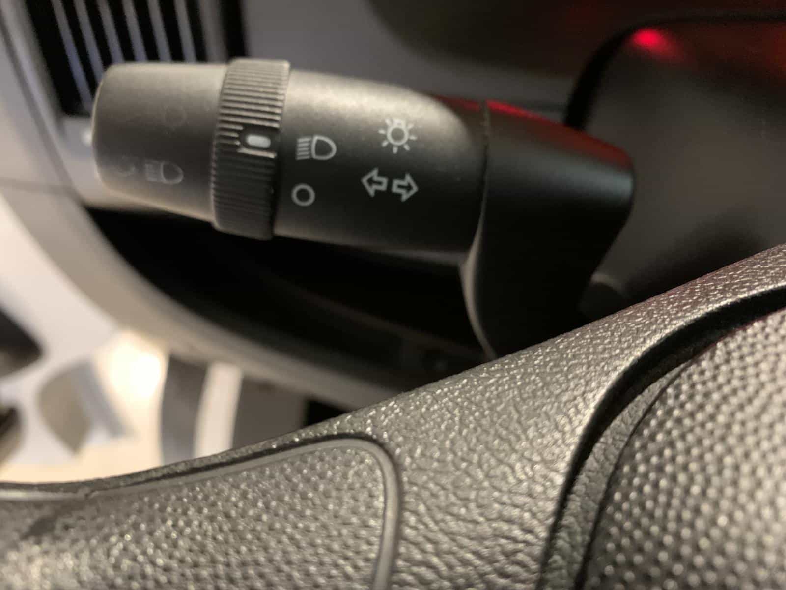 2015 RAM ProMaster 1500 Std Roof - Image 19