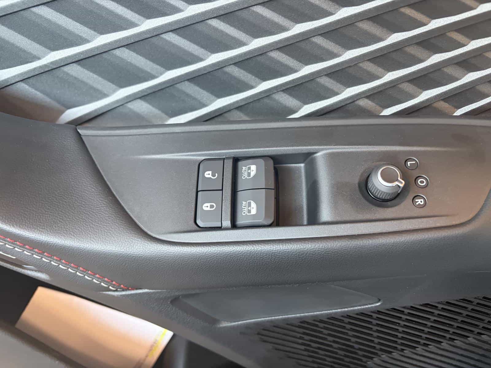 Image 13 Dodge Charger 2 Door Scat Pack 2026