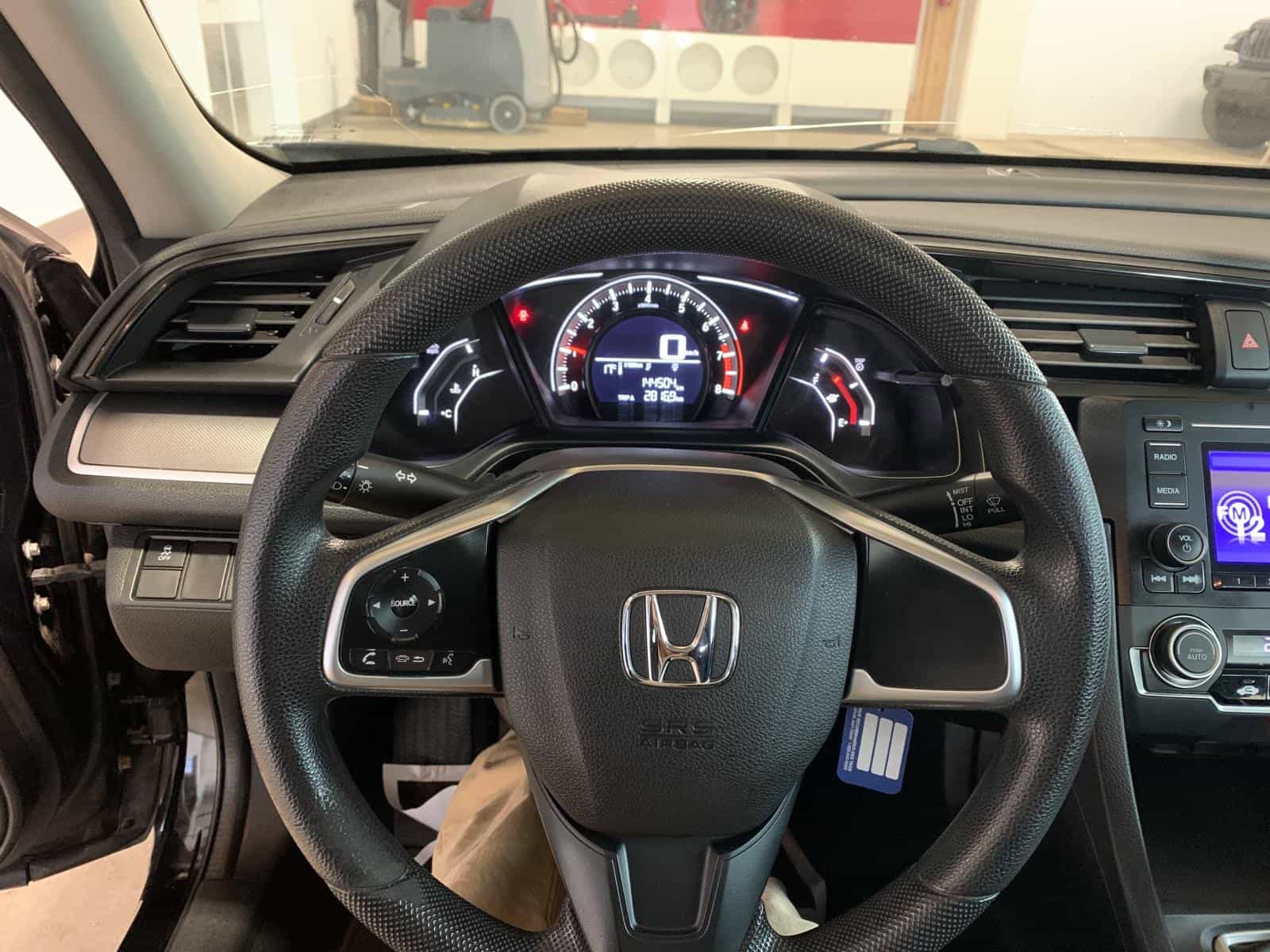 Image 13 Honda Civic DX 2017