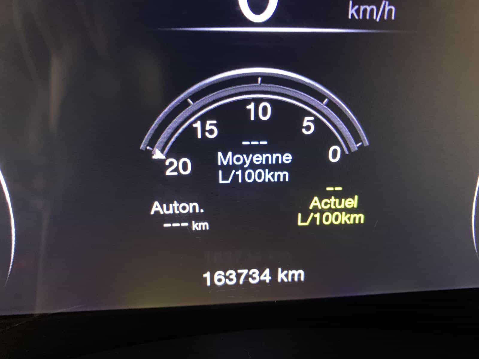 2018 Jeep Grand Cherokee Laredo - Image 16