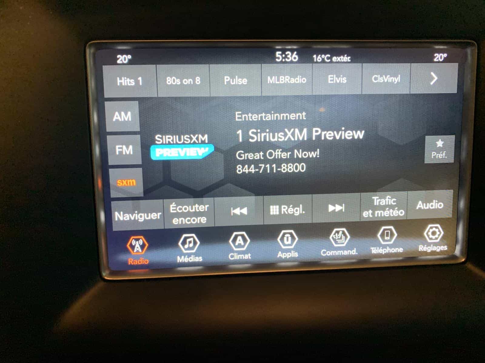 2018 Jeep Grand Cherokee Laredo - Image 31