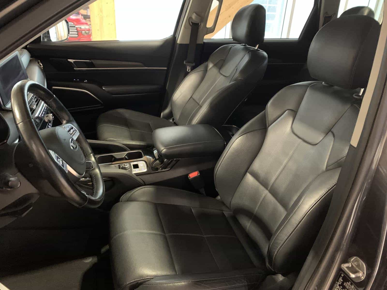 2021 Kia Telluride SX - Image 12