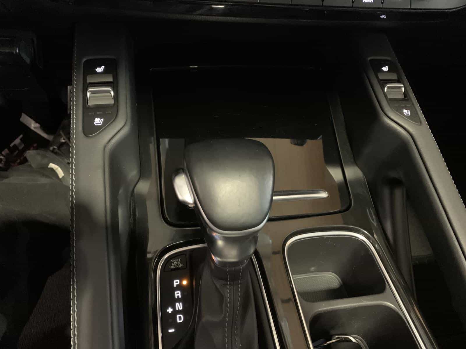 2021 Kia Telluride SX - Image 21