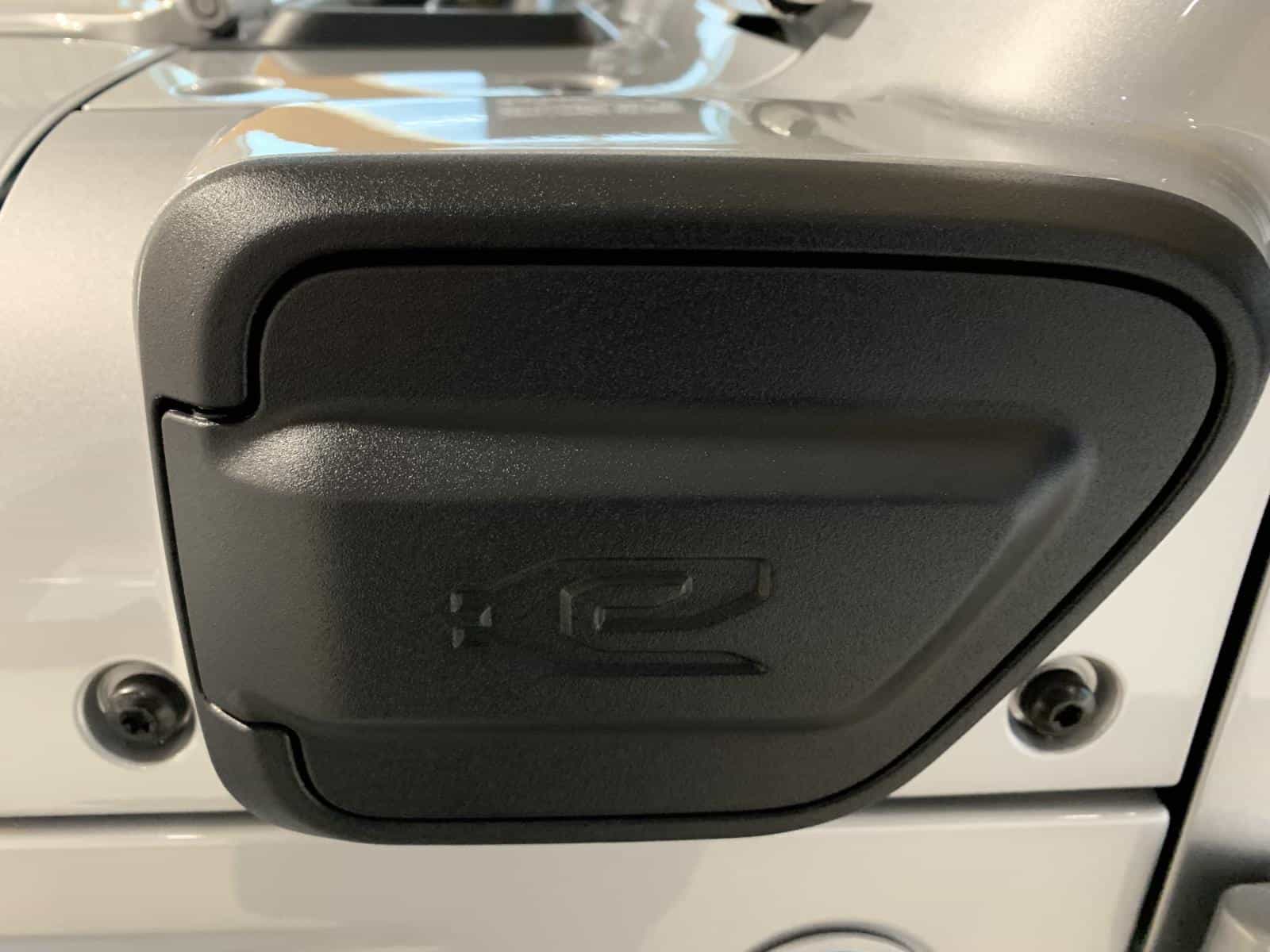 2024 Jeep Wrangler Sahara 4XE - Image 8