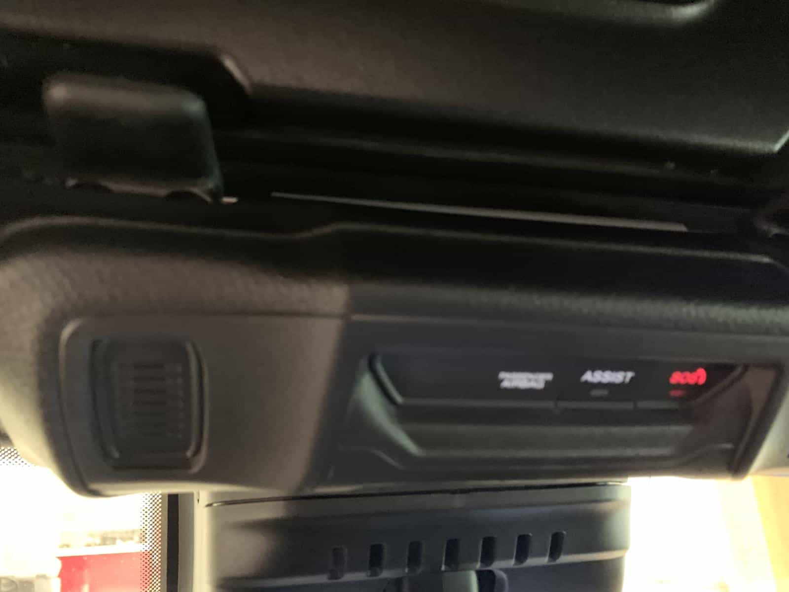 2024 Jeep Wrangler Sahara 4XE - Image 29