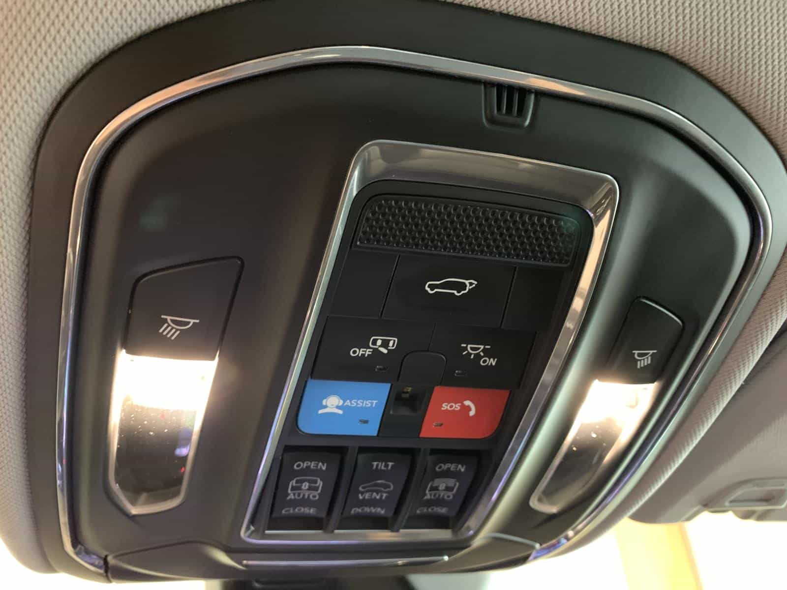 2023 Jeep Grand Cherokee Limited - Image 21