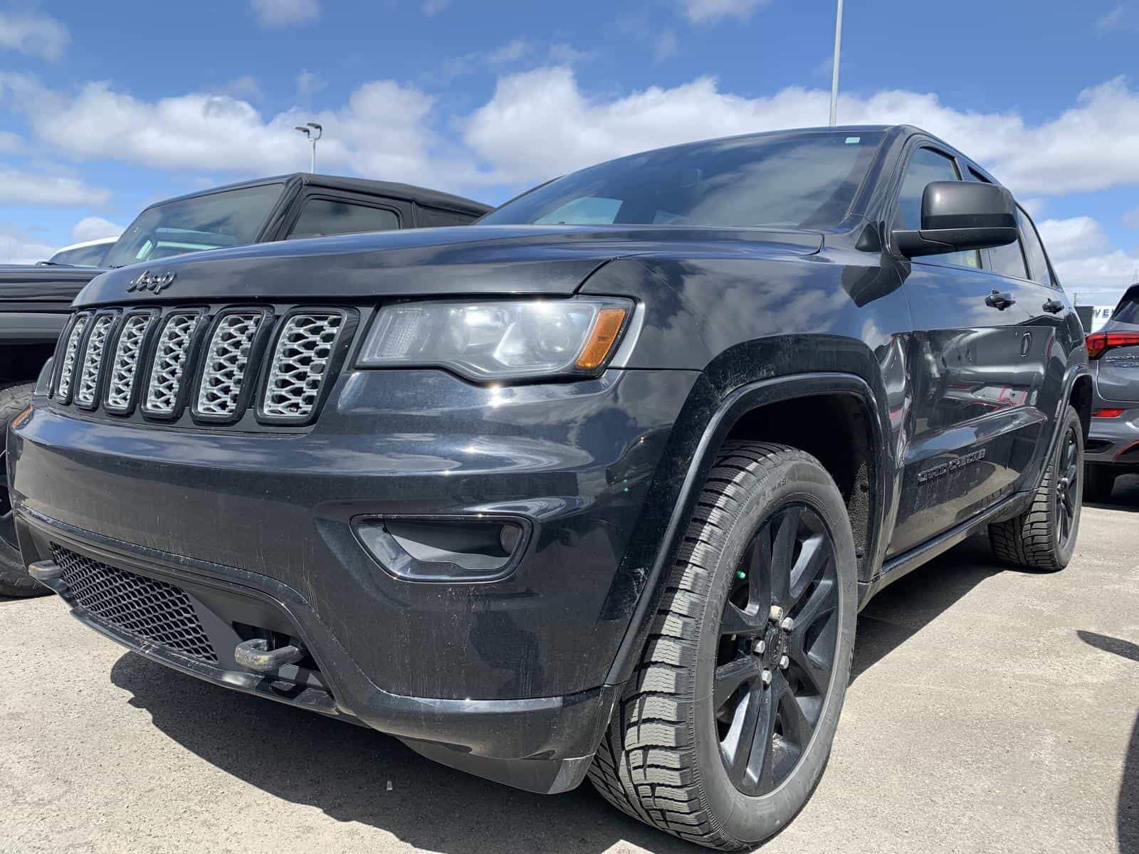 Image 1 Jeep Grand Cherokee Altitude 2019