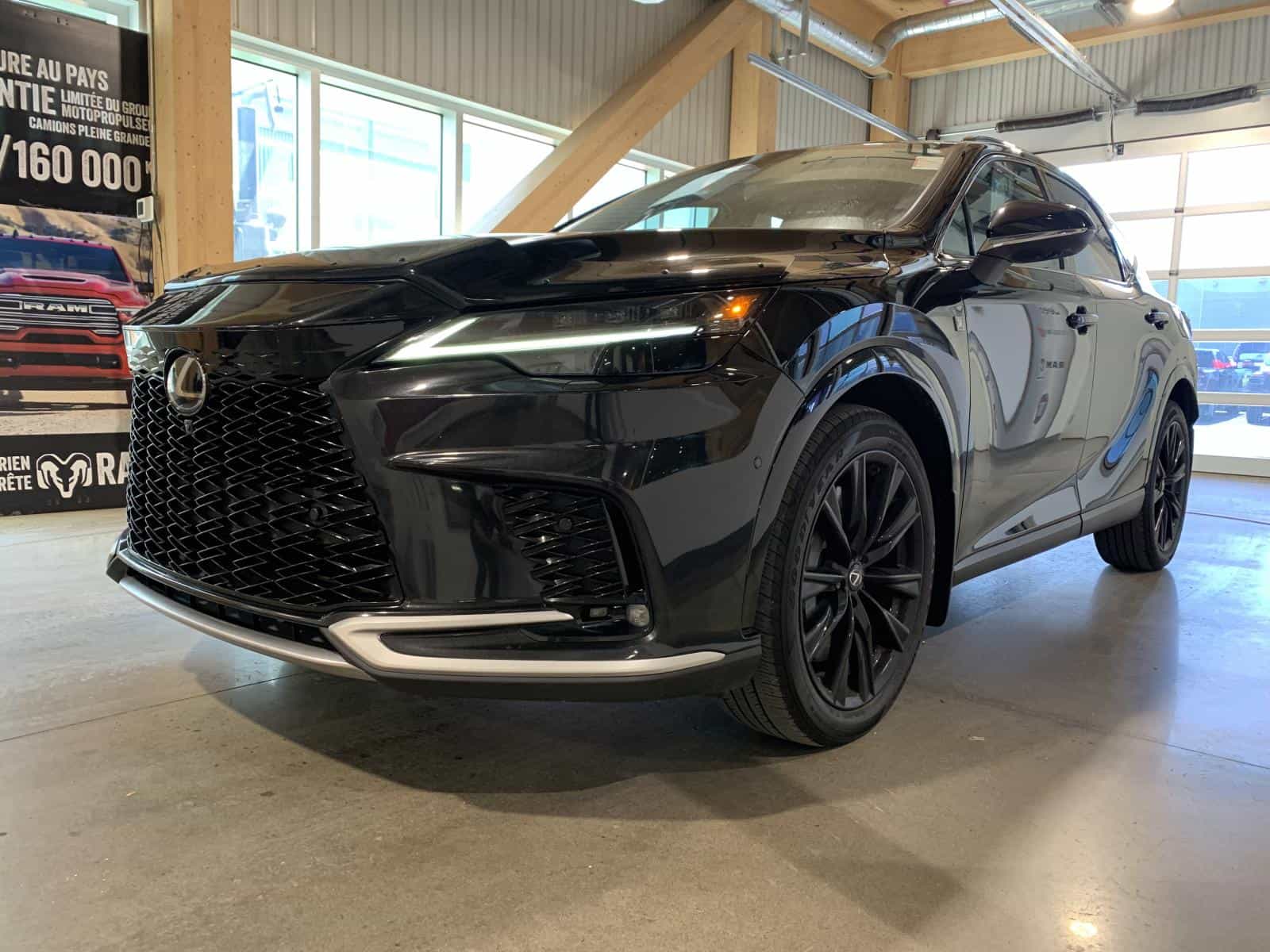 2023 Lexus RX350 F Sport 3 - Image 1