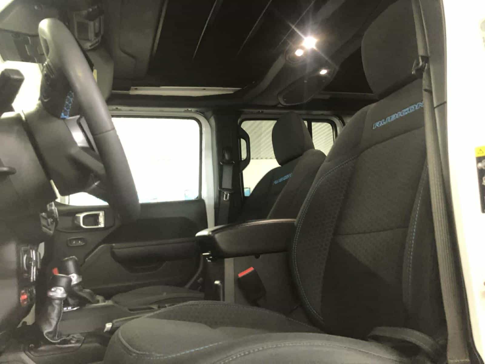 2024 Jeep Wrangler Rubicon 4XE - Image 15
