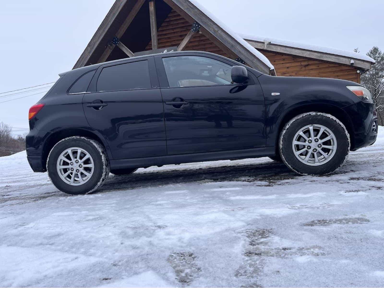 2011 Mitsubishi RVR SE SE - Image 6