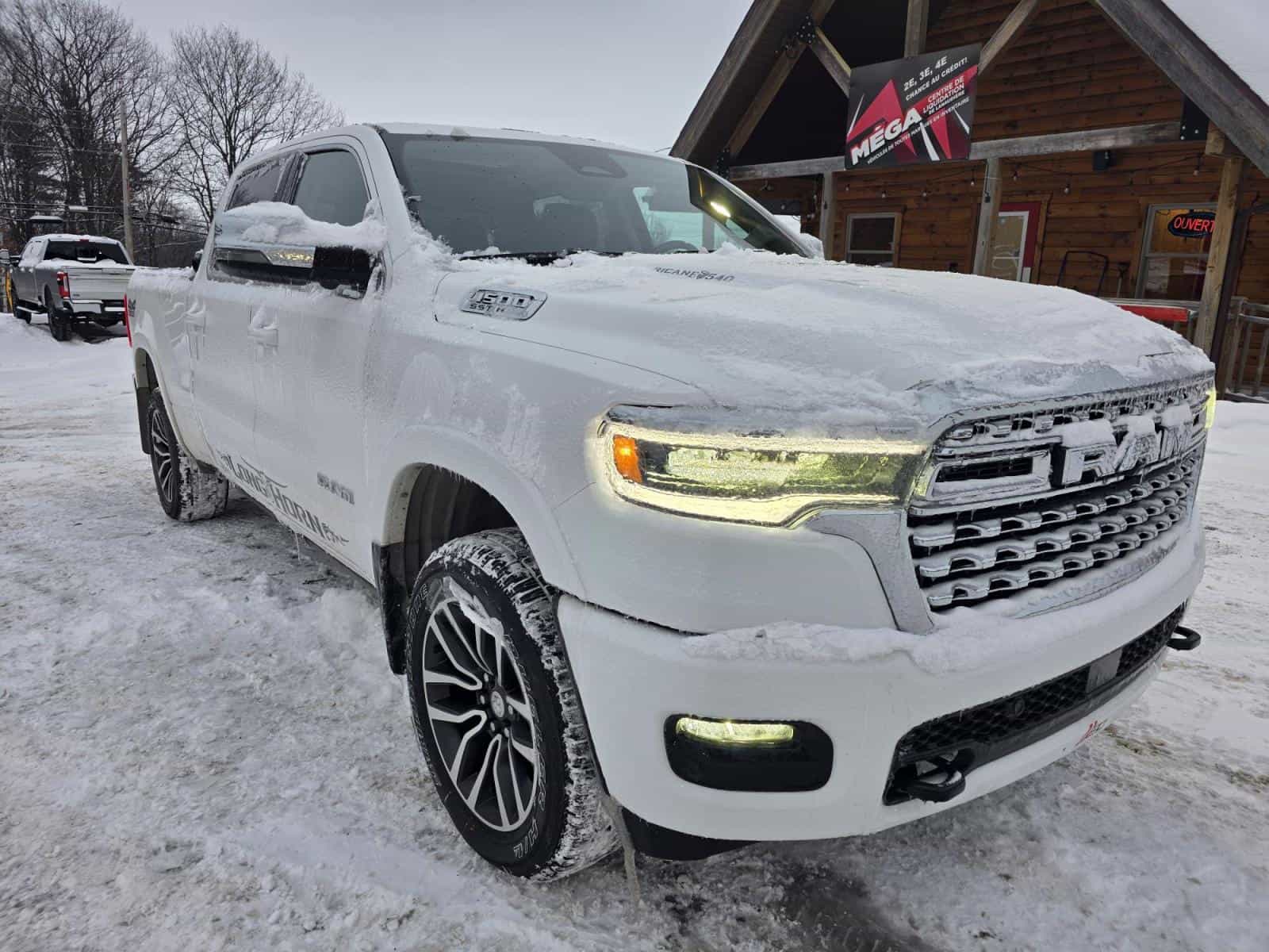 2025 RAM 1500 Limited Longhorn - Image 3