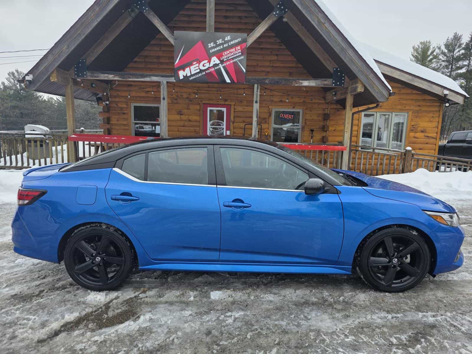 2021 Nissan SENTRA SR SR - Image 5