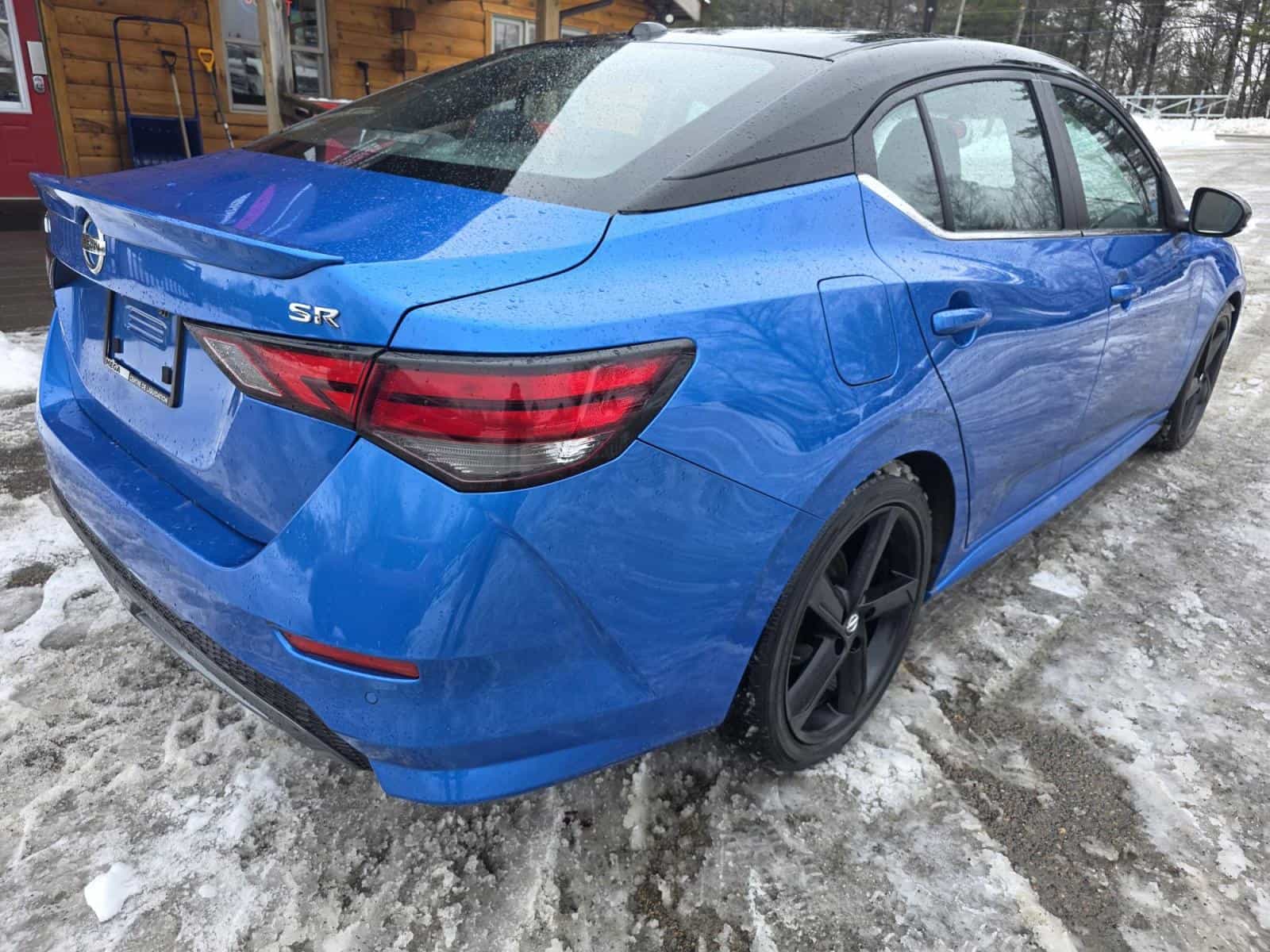 2021 Nissan SENTRA SR SR - Image 7