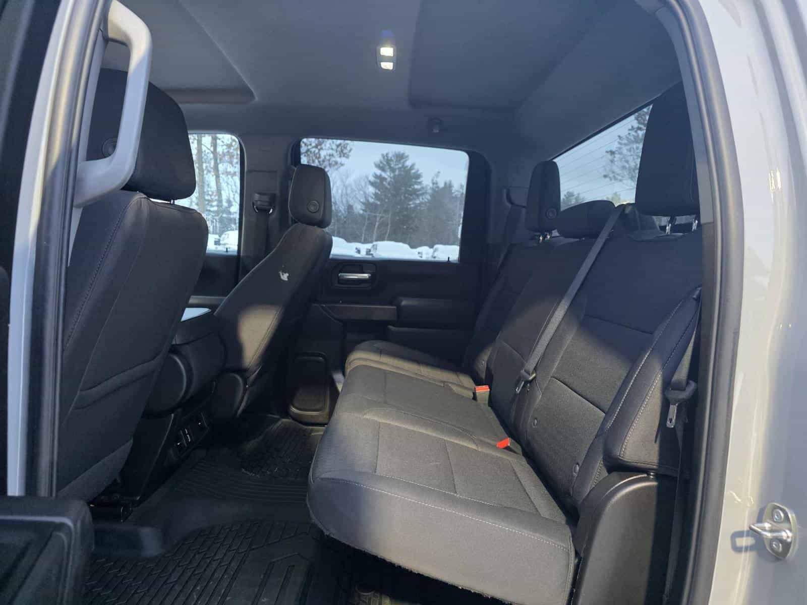 2024 Chevrolet Silverado 2500 Custom - Image 13