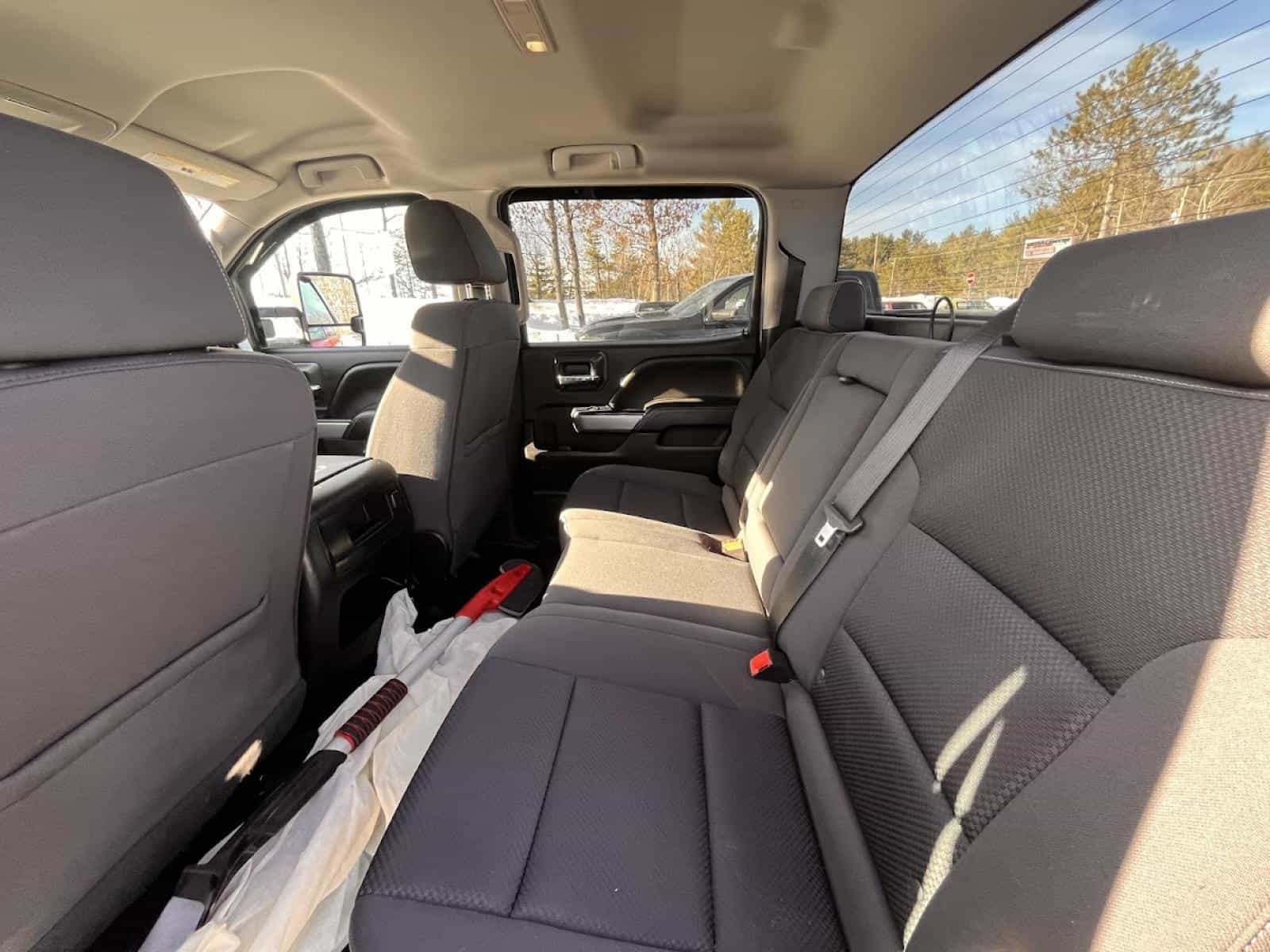 2018 Chevrolet Silverado LT - Image 17