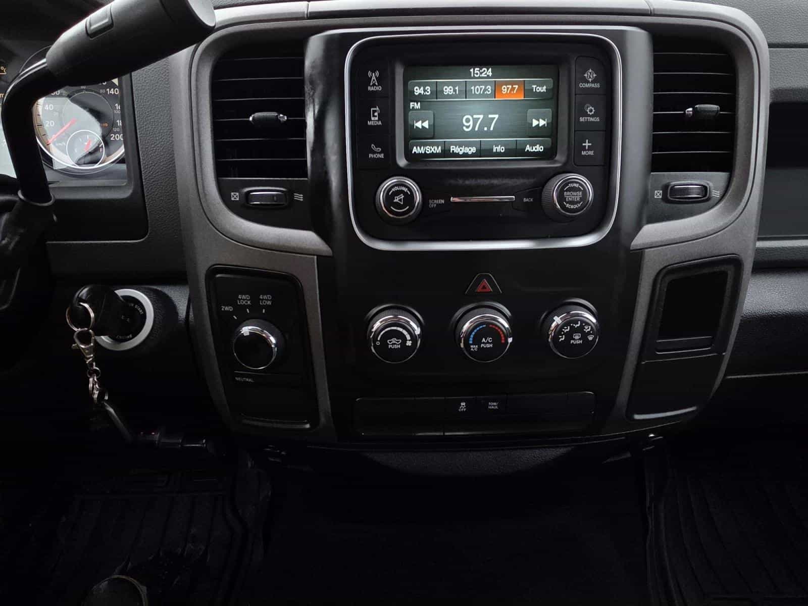 2017 RAM 1500 ST - Image 17