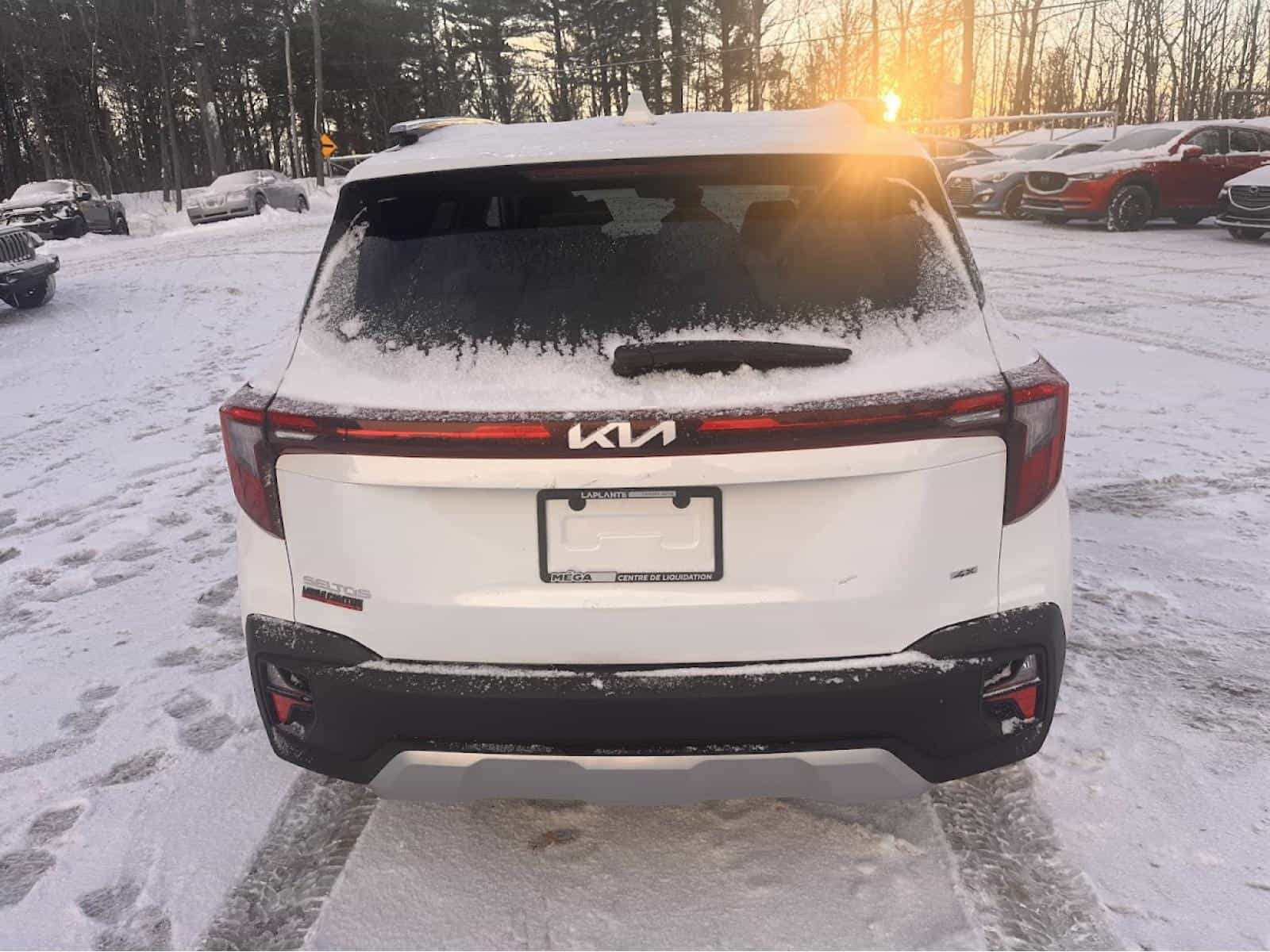 2024 Kia Seltos LX - Image 9